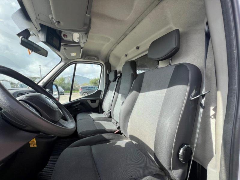 Renault Master Traction 145ch dci - Photo 7