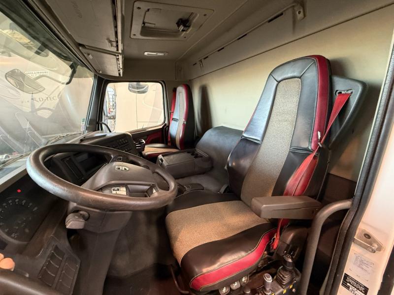 Volvo FMX 450 - Photo 11