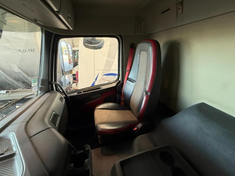 Volvo FMX 450 - Photo 14