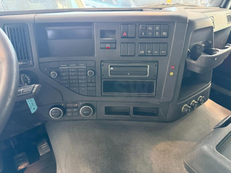 Volvo FMX 450 - Photo 15