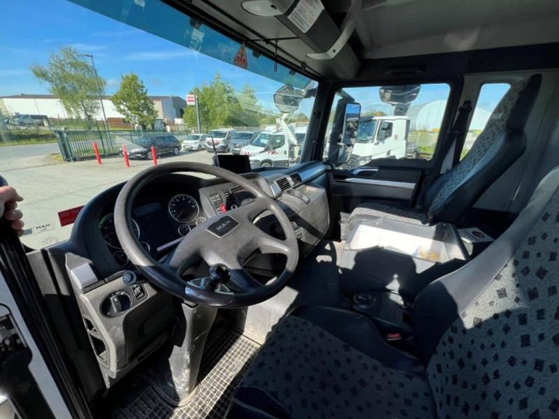 MAN TGS 26.360 - Photo 15