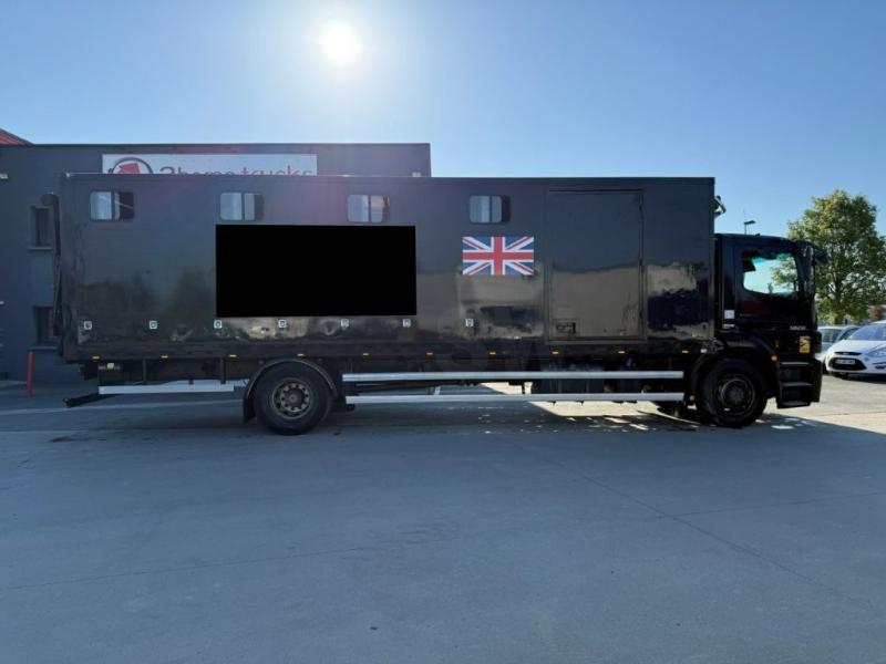 Mercedes Axor 1829 - Photo 2