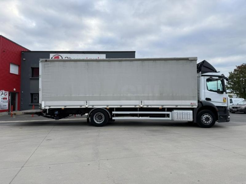 Mercedes Actros  - Photo 2