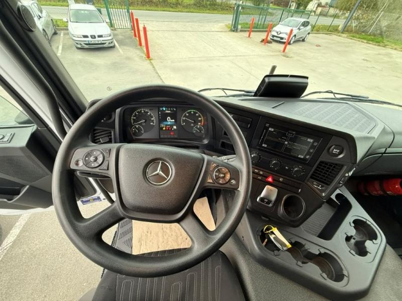 Mercedes Actros  - Photo 11