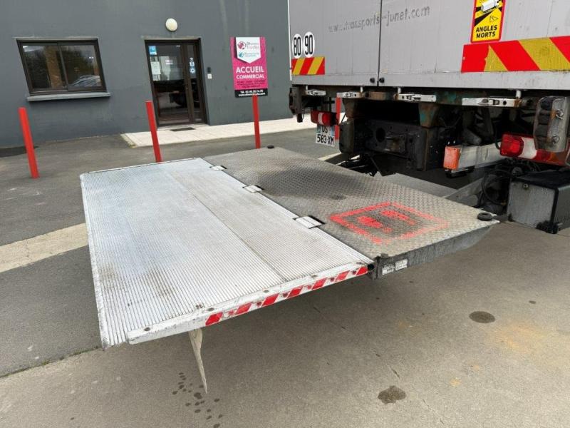 Mercedes Actros 1840 - Photo 13