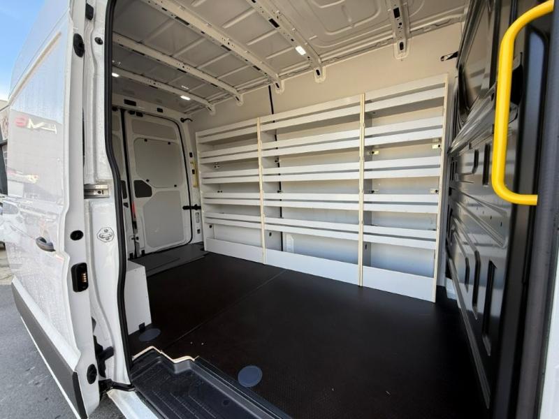 Volkswagen Crafter 2.0L TDI 140 L3H3 - Photo 7