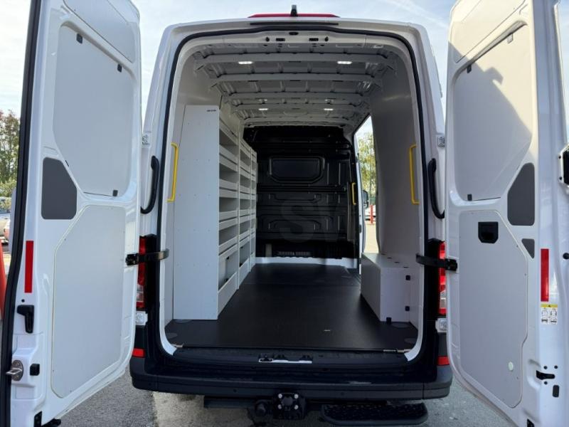 Volkswagen Crafter 2.0L TDI 140 L3H3 - Photo 8