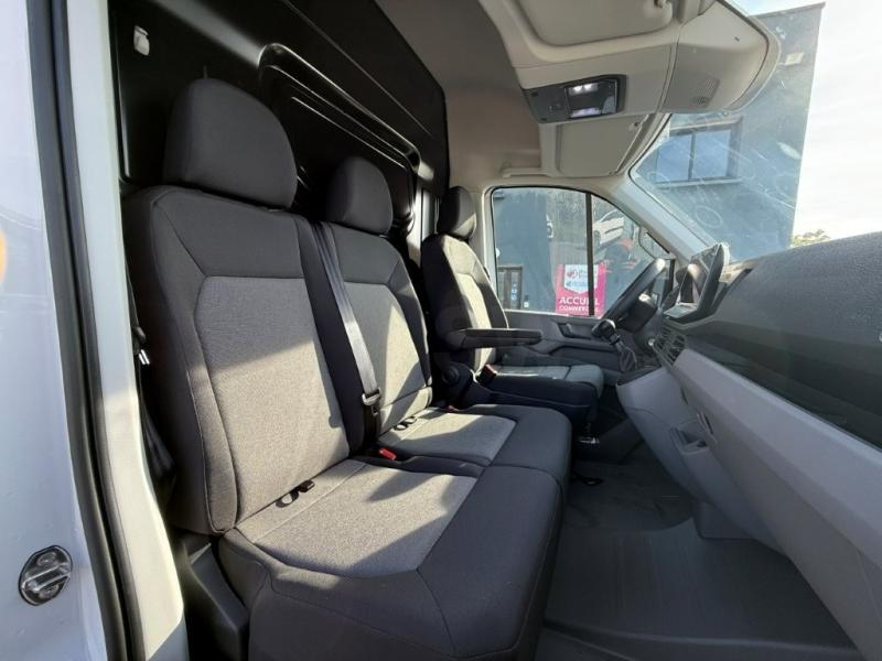 Volkswagen Crafter 2.0L TDI 140 L3H3 - Photo 10