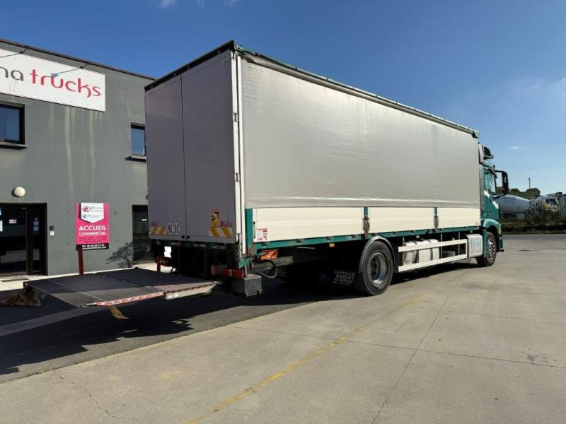 Mercedes Actros 1840 - Photo 3