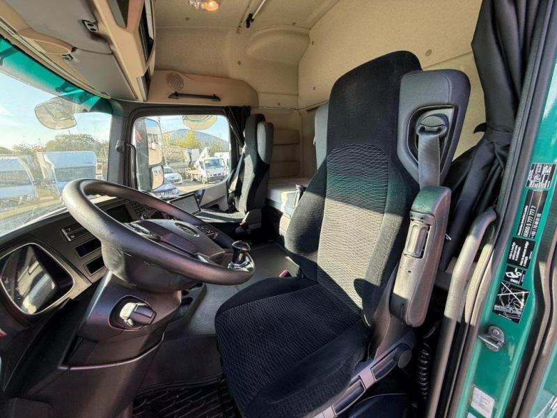 Mercedes Actros 1840 - Photo 12