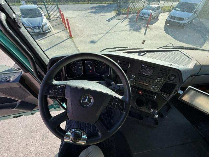 Mercedes Actros 1840 - Photo 13