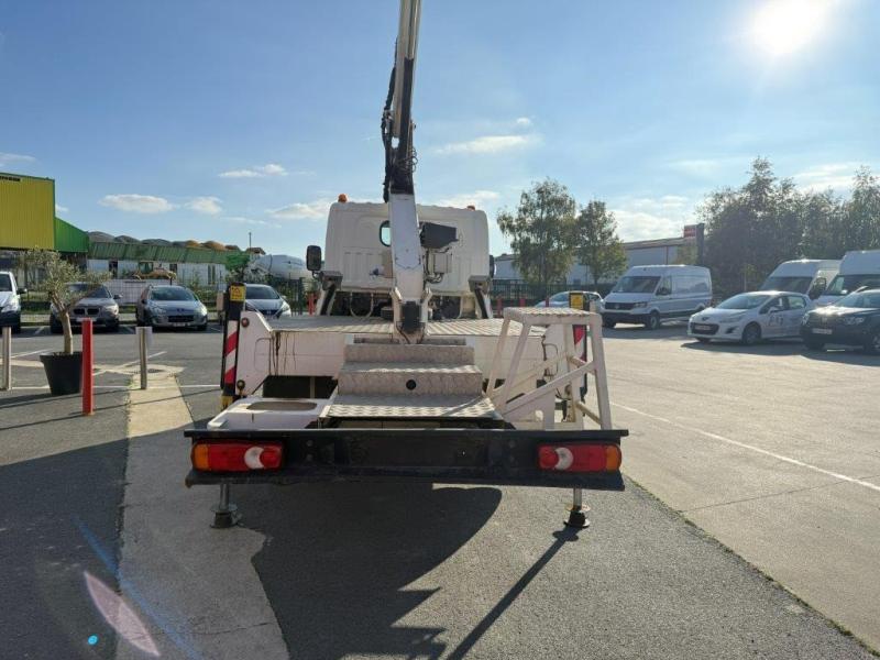 Nissan Cabstar 35.12 - Photo 5