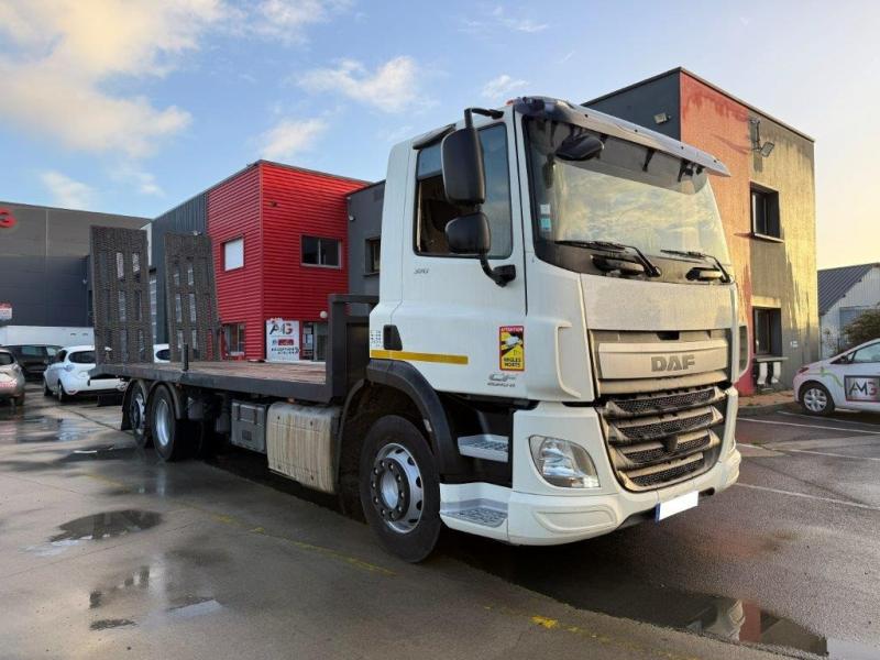 DAF CF 370 - Photo 1