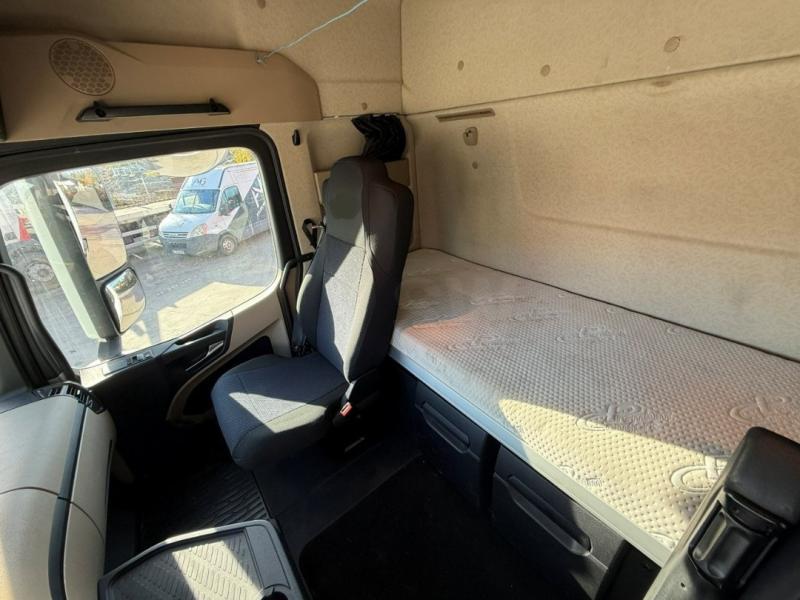 Mercedes Actros 1845 - Photo 13