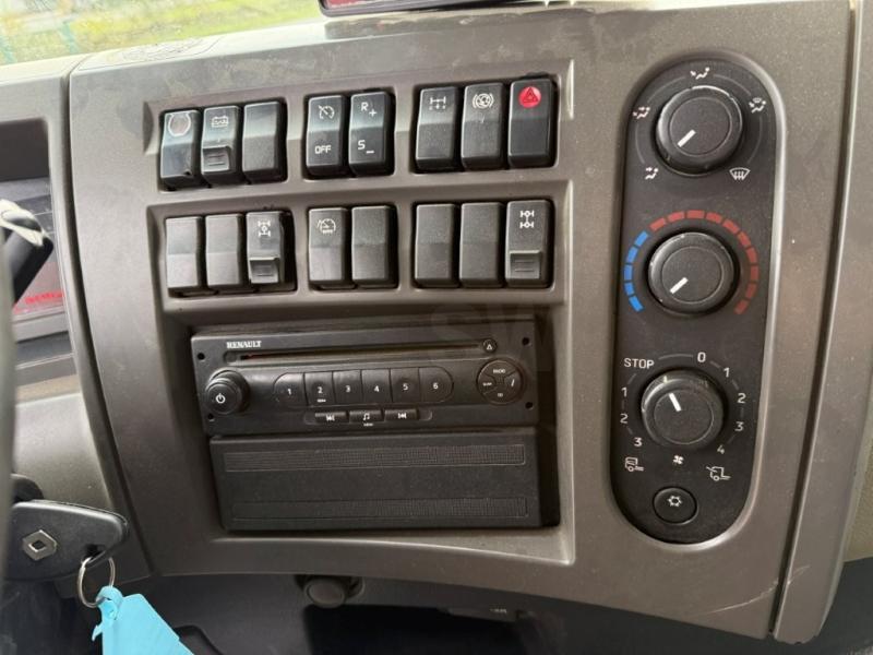 Renault Kerax 450 DXi - Photo 13