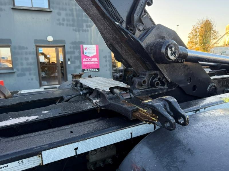 MAN TGS 28.460 - Photo 12