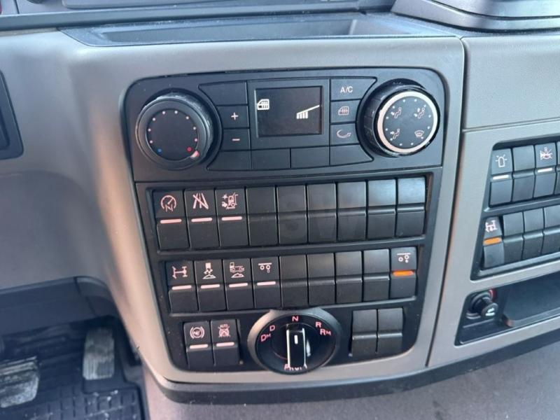 MAN TGS 28.460 - Photo 15