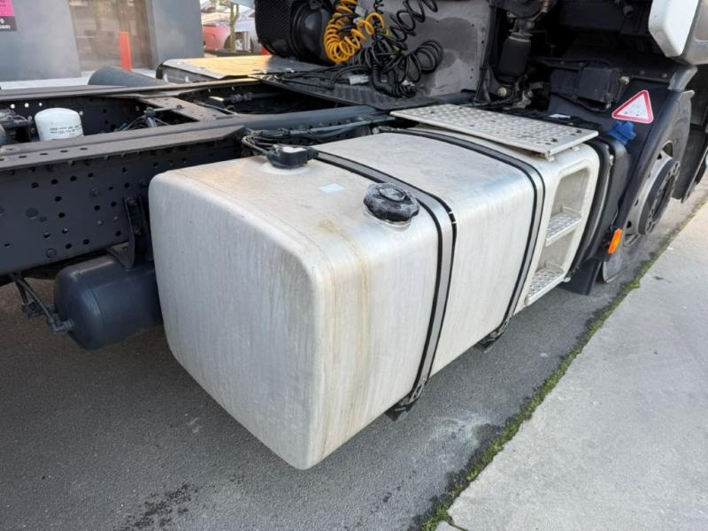 Iveco Stralis 460 - Photo 9