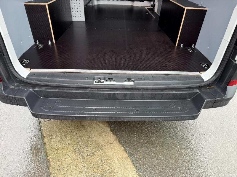 Volkswagen Crafter 2.0L TDI 140 L3H3 - Photo 14