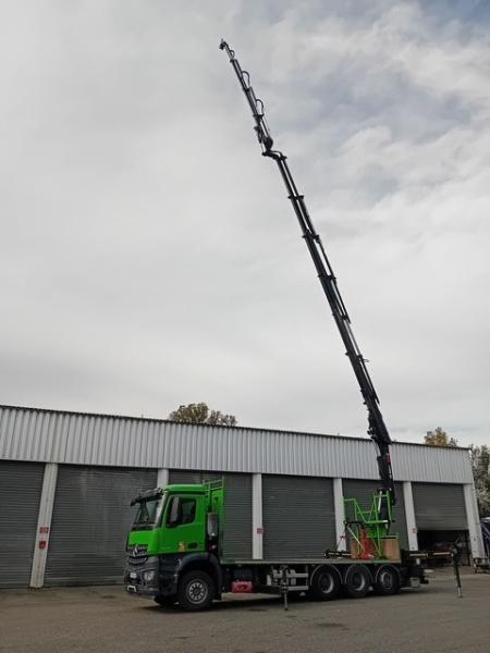 Mercedes Arocs 3240 - Photo 3