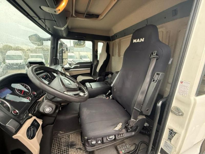 MAN TGS 35.420 - Photo 10