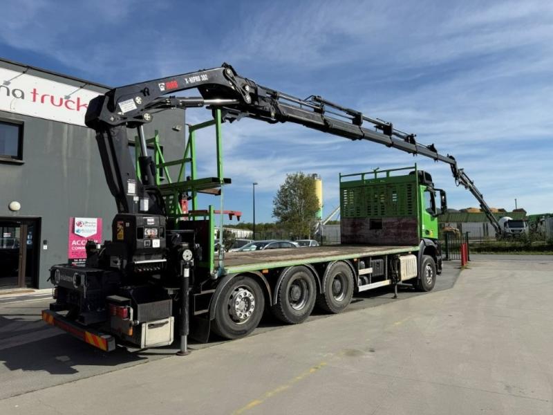 Mercedes Arocs 3240 - Photo 4