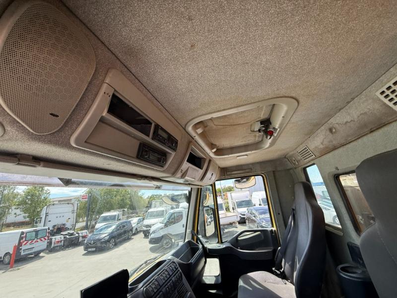 Iveco Trakker 410 - Photo 12