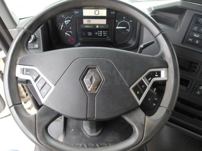 Renault C-Series 480 - Photo 13