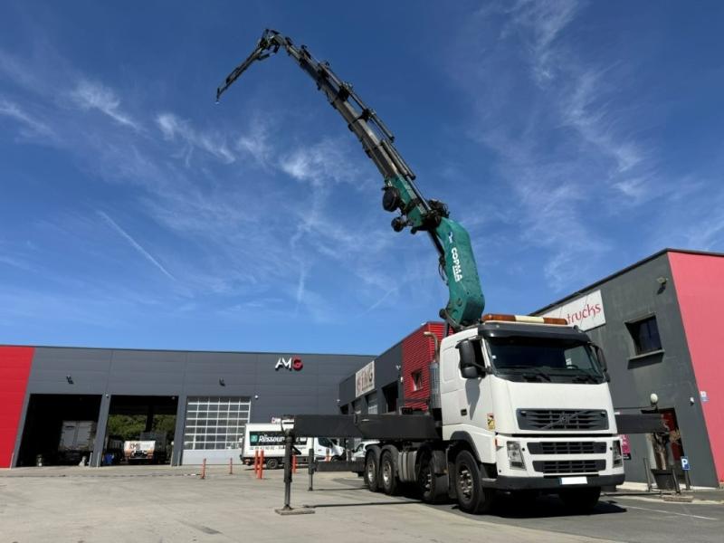 Volvo FH12 460 - Photo 1