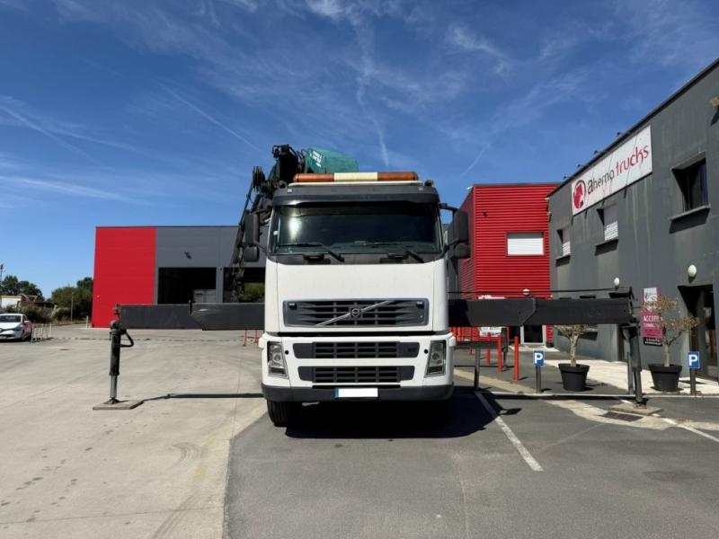 Volvo FH12 460 - Photo 5