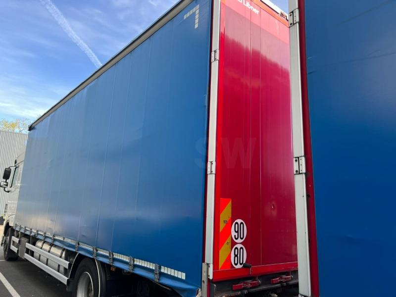 DAF XF105  - Photo 13