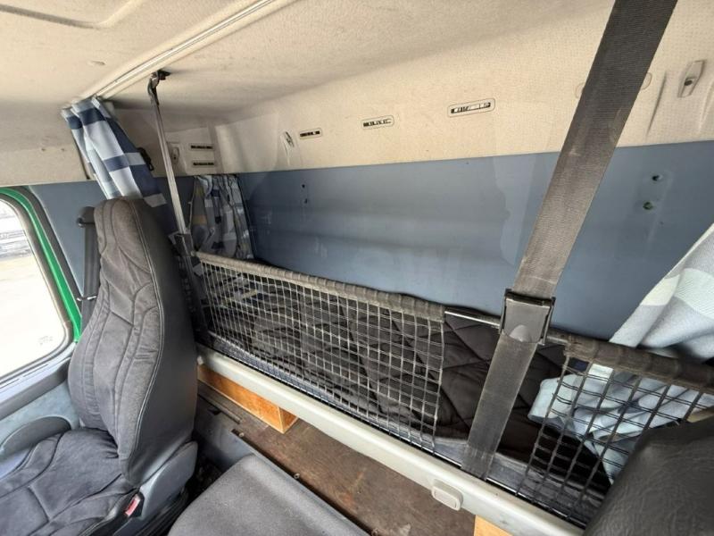 Volvo FM 440 - Photo 16